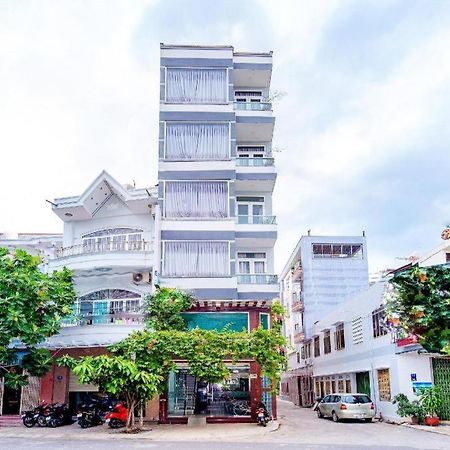 Hotel Oyo 587 Trang Long Nha Trang Exterior foto