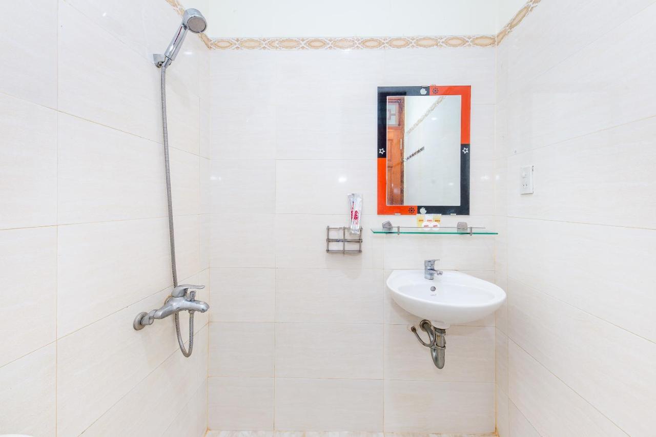 Hotel Oyo 587 Trang Long Nha Trang Exterior foto